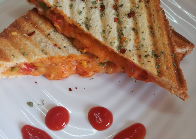 Step-by-Step Guide to Make Homemade Pizza Sandwich