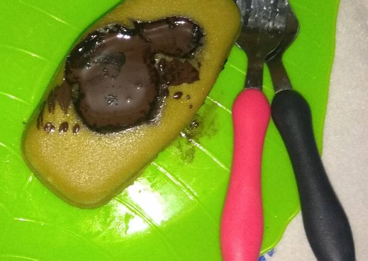 Bagaimana memasak Lava cake (cocholate green tea) yang Enak Banget
