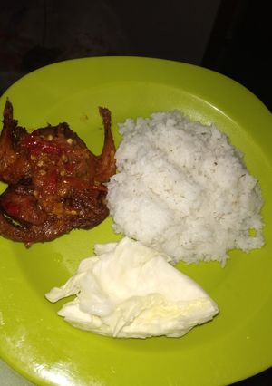 Foto resep Penyet Burung Puyuh