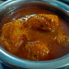 Ripe mango curry (gotla nu shak) A picture of Ripe mango curry (gotla nu shak).