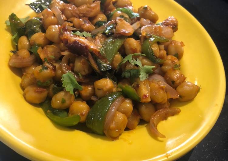 Steps to Make Homemade Chilli garlic chana