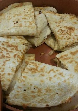 A picture of Quick Chicken Quesidilla.