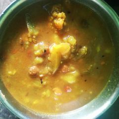 A picture of Potato & Chickpea Curry /Aloo-Choliya.