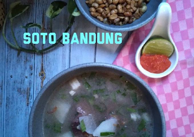 Soto Bandung| daging sapi dan Lobak