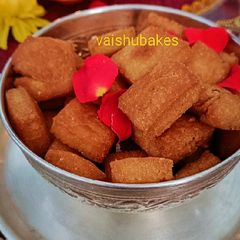 A picture of Shankarpali / Shakkarpare.