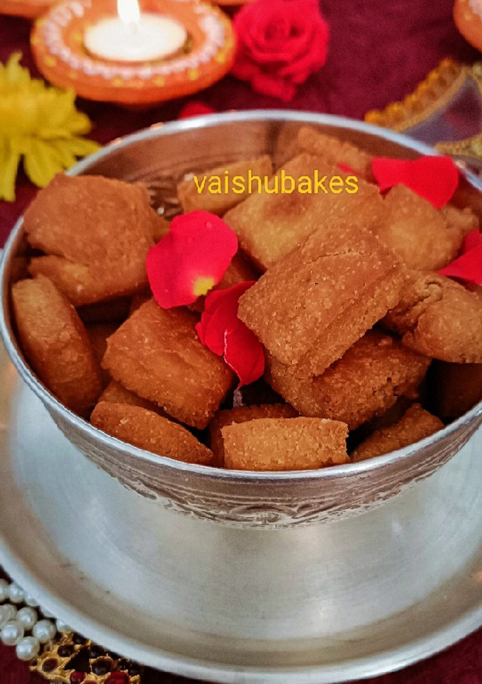 A picture of Shankarpali / Shakkarpare.
