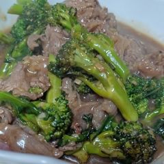 A picture of Beef Broccoli.