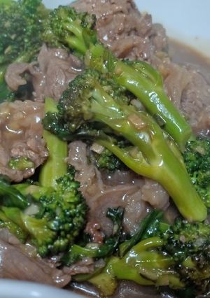 A picture of Beef Broccoli.