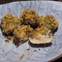 Foto di Funghi gratinati ripieni di scamorza
