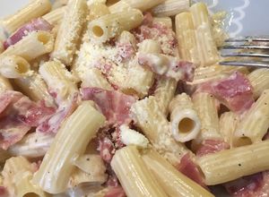 Una foto de Salsa carbonara estilo tagliatella