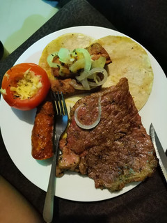 Una foto de Cenita asada