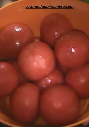 Una foto de Escaldar tomates