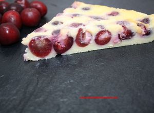 Una foto de Clafoutis de Cerezas o Picotas
