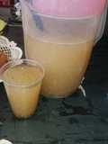 Agua de Arrayán o Guayabilla con chía