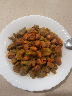 A picture of Dan wake abincin gargajiya.