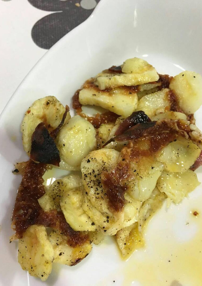 Una foto de Patatas al microondas con choricito y queso