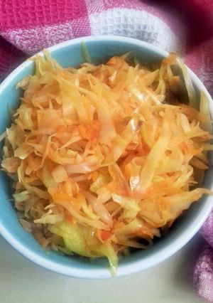 A picture of Fried Carrot and Cabbage.