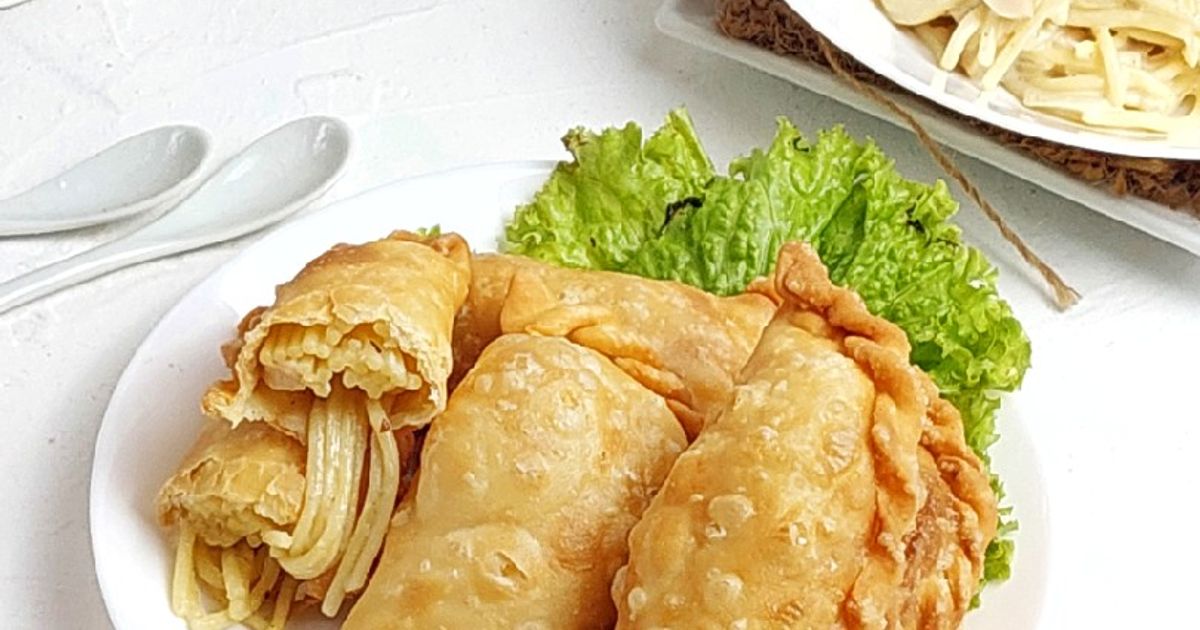 554. Pastel isi Pasta Creamy