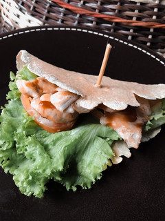 Foto resep Healthy Lunch : Tortilla Chicken Wrap