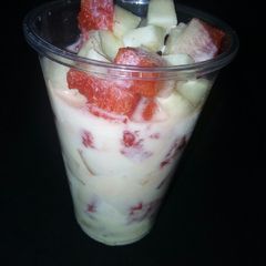 A picture of Fruits salad.