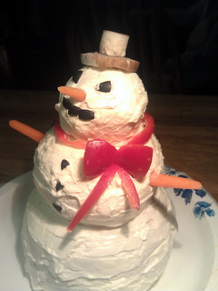 A picture of Cheesy The Snowman.