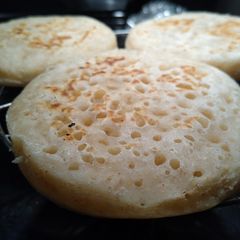 A picture of Sourdough Crumpets.