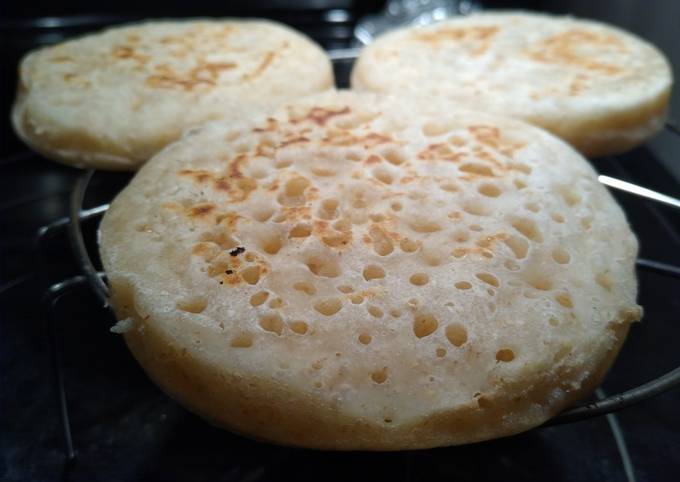 Recipe of Ultimate Sourdough Crumpets