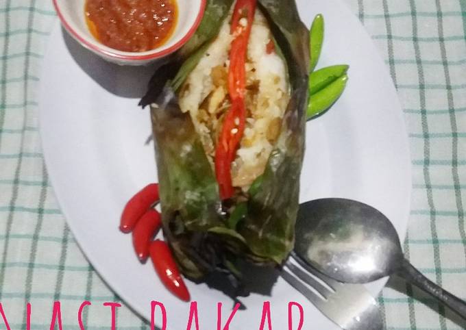 Resep Nasi Bakar Isi Tempe Dan Teri oleh Leny Handayani - Cookpad