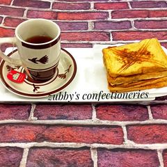 A picture of Toasted bread with Lipton.