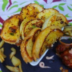 A picture of Garlic bread.
