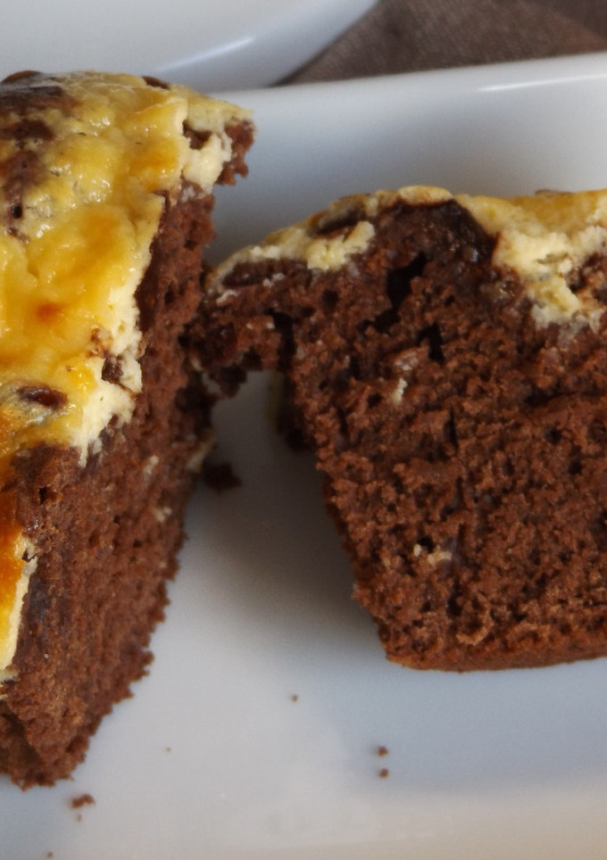 Una foto de Muffins de vainilla y cacao