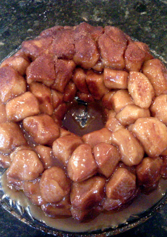 A picture of Monkey Bread.