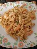 Pasta con camarón y parmesano