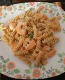 Pasta con camarón y parmesano