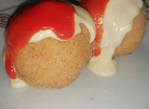 Foto principal de Bombas rellenas de pollo picado y picante