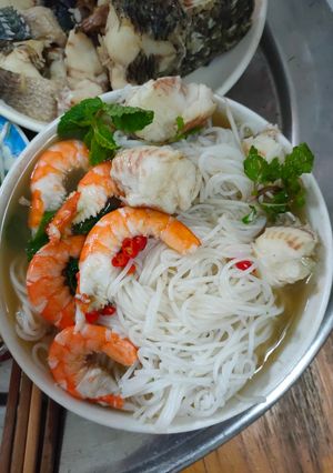 Hình của món Bún nước lèo quê nhà.