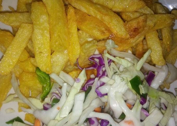 Easiest Way to Prepare Award-winning Chips and salad