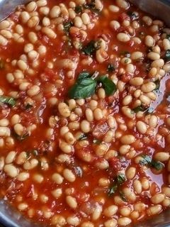 صورة لوصفة فاصوليا حب بالصلصة الحمرة