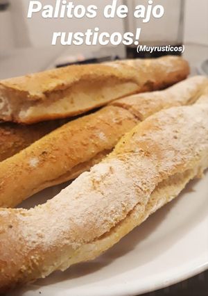 Una foto de Palitos de ajo MUY rústicos!