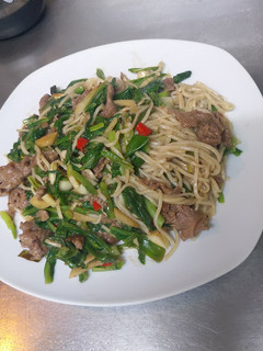 炒A菜牛肉麵 的食譜成品照片