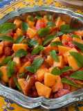 Salade de melon, groseilles rouges, pomelo, abricots et menthe