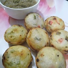 A picture of Sooji Appe.
