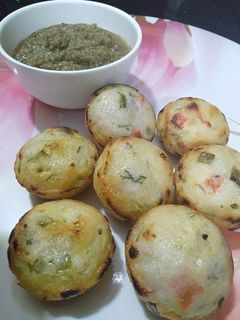 A picture of Sooji Appe.