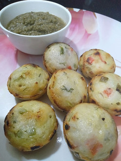 A picture of Sooji Appe.
