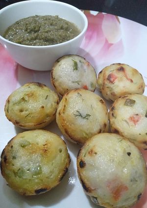 A picture of Sooji Appe.
