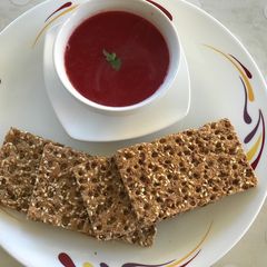 A picture of Beetroot and oats soup.