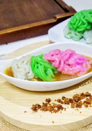 Foto resep Putu mayang saus kinca gula merah / gula aren jajanan pasar