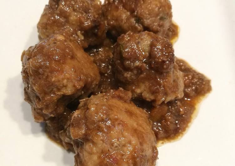 Albóndigas en salsa