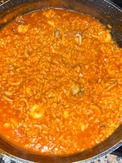 Una foto de Arroz marinero