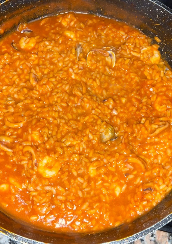 Una foto de Arroz marinero